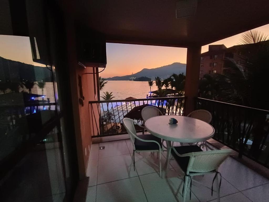 Angra dos Reis - Apartamentos com Vista para o mar OU para piscina Condomínio Porto Bali Bagian luar foto